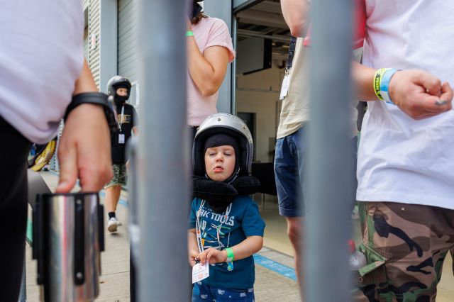 HERZ ÜBER KOPF Charity-Veranstaltung am DEKRA Lausitzring