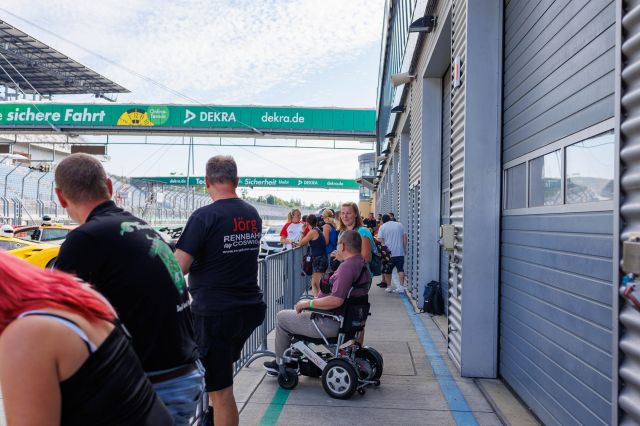 HERZ ÜBER KOPF Charity-Veranstaltung am DEKRA Lausitzring