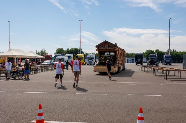 HERZ ÜBER KOPF Charity-Veranstaltung am DEKRA Lausitzring