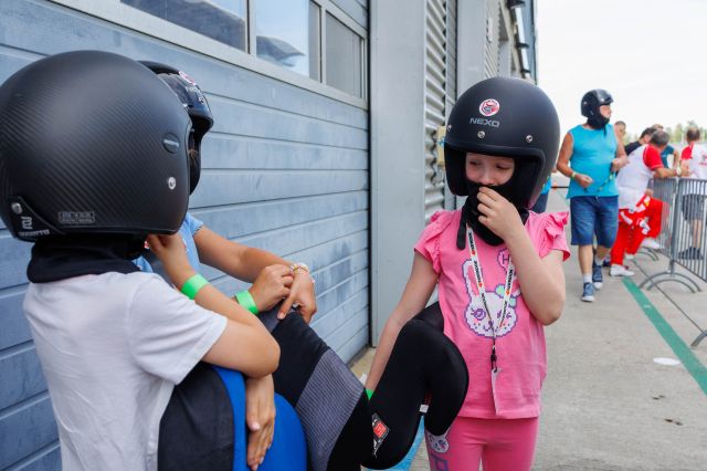 HERZ ÜBER KOPF Charity-Veranstaltung am DEKRA Lausitzring