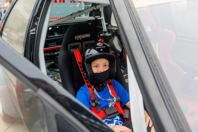 HERZ ÜBER KOPF Charity-Veranstaltung am DEKRA Lausitzring